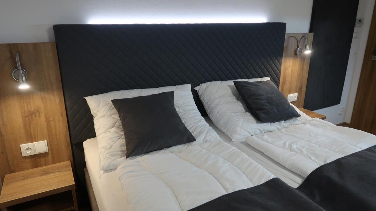 Apartmany Riviera 511 伏尔塔瓦河畔利普诺 外观 照片